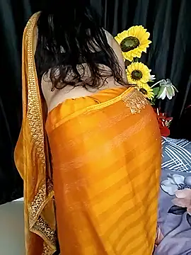 Snapshot of kaamuk_shweta chatting on September 2025 06:13:01 PM kaamuk shweta online show from September 2025 06:13:01 PM