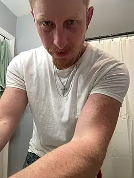 bigred0808 online show from February 2026 07:30:01 AM