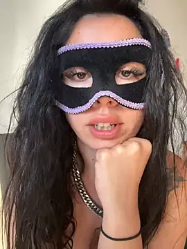 Sarettamiss online show from February 2025 05:14:01 PM