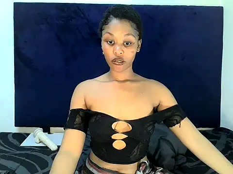 ReginaStar16 online show from October 2025 08:34:02 PM