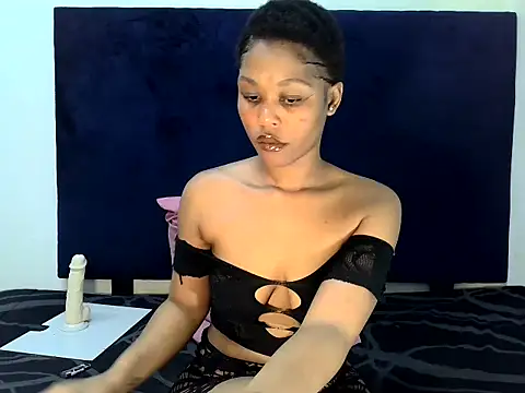 ReginaStar16 online show from October 2025 05:36:01 PM