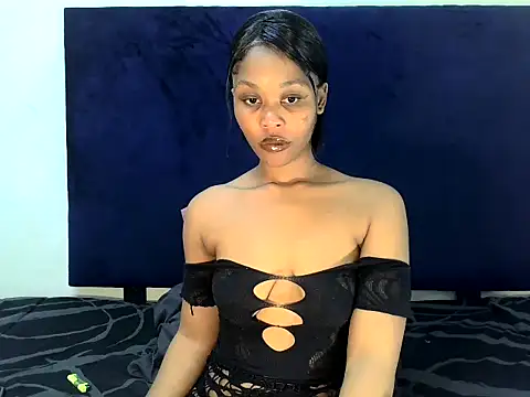 ReginaStar16 online show from October 2025 10:13:01 PM