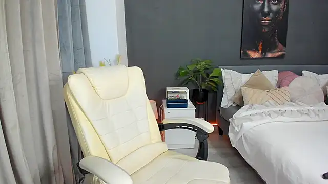 Sonia  Rey online show from November 2025 05:39:01 PM