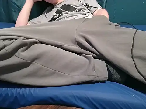 Snapshot of krissraw chatting on November 2025 06:24:02 AM krissraw online show from November 2025 06:24:02 AM