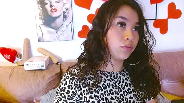 hinataleecs online show from February 2025 08:31:02 AM