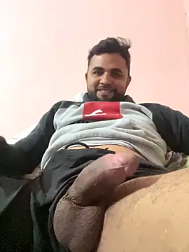 Snapshot of Sheik_z_o chatting on October 2025 11:49:02 PM Sheik z o online show from October 2025 11:49:02 PM
