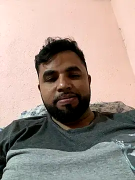 Snapshot of Sheik_z_o chatting on October 2025 06:10:02 AM Sheik z o online show from October 2025 06:10:02 AM