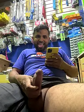 Snapshot of Sheik_z_o chatting on October 2025 06:53:02 PM Sheik z o online show from October 2025 06:53:02 PM