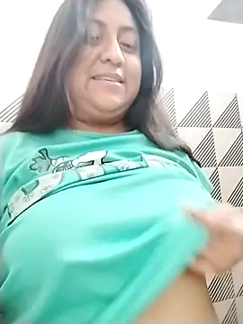 EmpaticBolillo online show from February 2026 05:15:02 PM