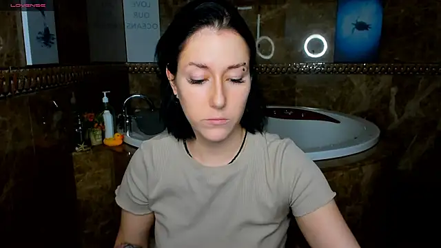 adell berry online show from March 2025 01:57:02 AM