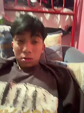 PuffingRinger online show from May 2026 10:12:01 PM