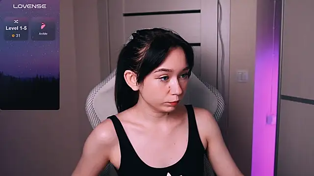 Snapshot of Kimiko__ chatting on June 2026 07:25:01 PM Kimiko online show from June 2026 07:25:01 PM