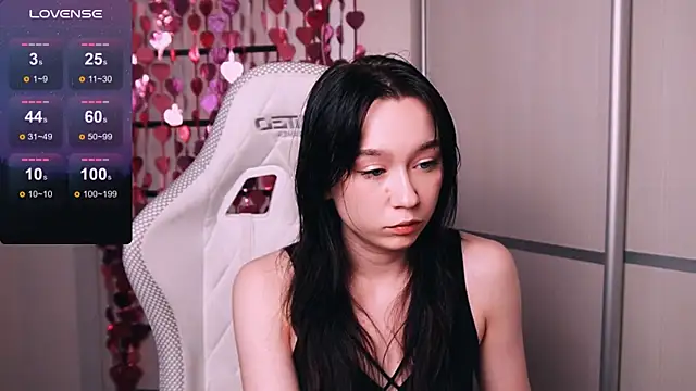 Snapshot of Kimiko__ chatting on July 2026 01:02:02 PM Kimiko online show from July 2026 01:02:02 PM