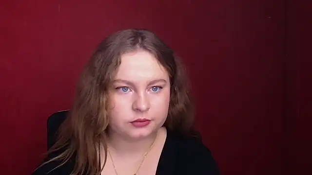 Gigi Spring online show from December 2024 08:26:02 AM