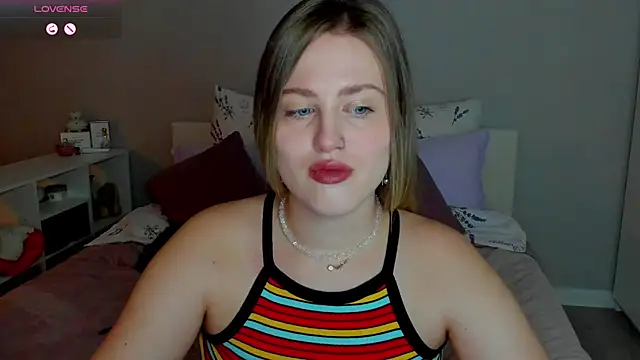 Snapshot of _Sarah_Soul_ chatting on October 2025 12:00:02 AM Sarah Soul online show from October 2025 12:00:02 AM