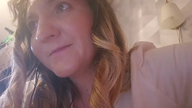 EstrellaWalters online show from May 2026 12:36:01 PM