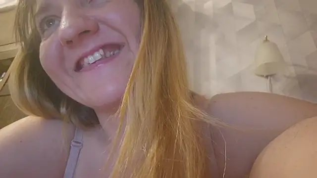 EstrellaWalters online show from May 2026 04:58:01 PM