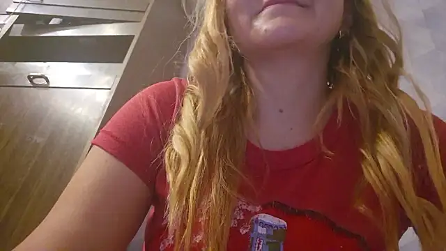 EstrellaWalters online show from November 2025 04:45:01 PM