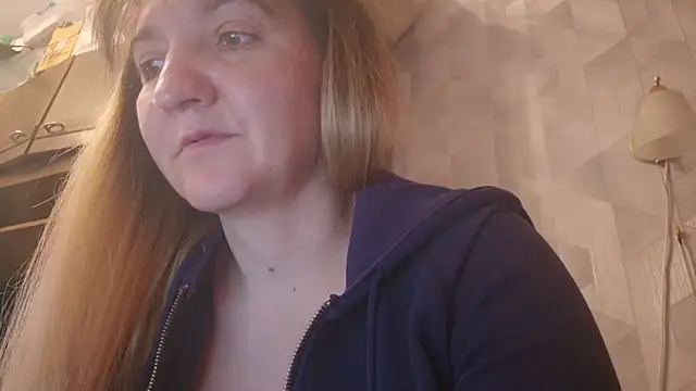 EstrellaWalters online show from April 2026 08:43:01 AM