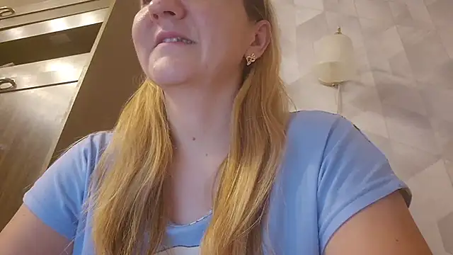 EstrellaWalters online show from November 2025 04:38:02 AM