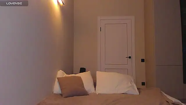 pretty girlnextdoor online show from December 2024 08:45:01 PM