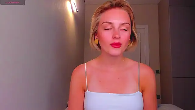 pretty girlnextdoor online show from December 2024 06:10:01 PM