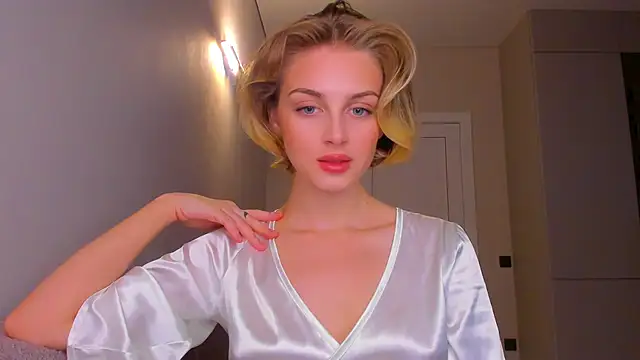 pretty girlnextdoor online show from February 2025 05:57:02 PM