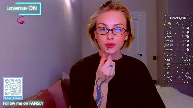 pretty girlnextdoor online show from January 2025 05:56:02 PM