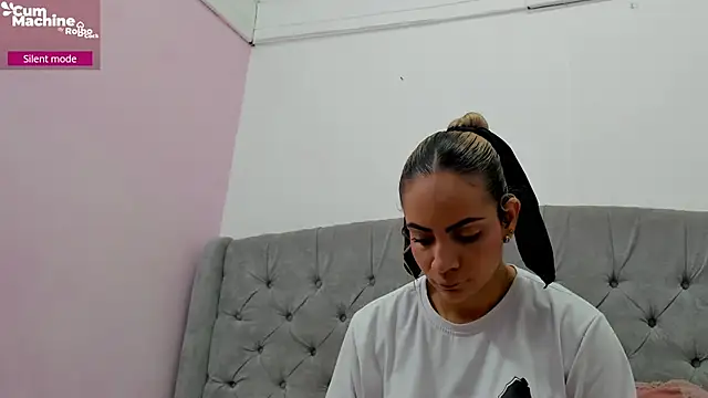 Valesskahall online show from December 2025 12:15:01 PM