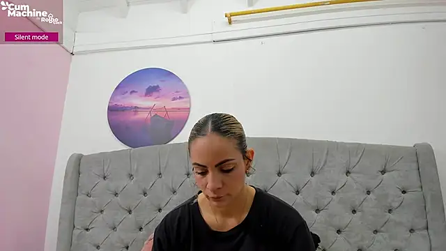 Valesskahall online show from November 2025 12:21:01 PM