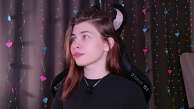 callmetori online show from March 2026 12:12:01 PM