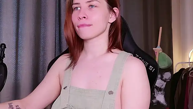 Snapshot of callmetori chatting on December 2025 05:44:01 AM callmetori online show from December 2025 05:44:01 AM