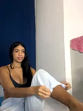Snapshot of -Naomyy- chatting on October 2025 09:42:02 AM -Naomyy- online show from October 2025 09:42:02 AM