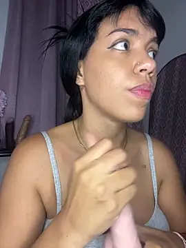 -Naomyy- online show from April 2026 05:11:01 AM