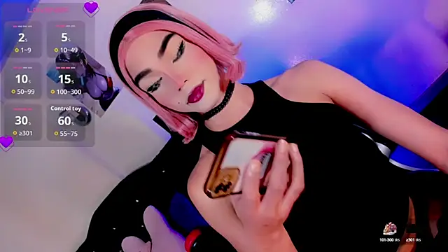 Elissa taylor  online show from October 2025 07:15:01 PM