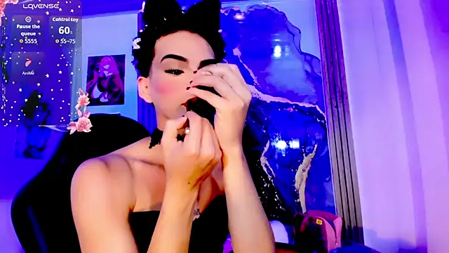 Elissa taylor  online show from December 2025 07:40:02 PM