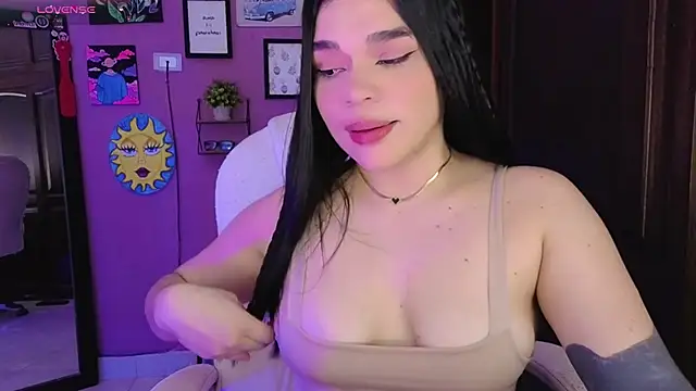 Snapshot of Veronica_111 chatting on September 2025 05:57:01 AM Veronica 111 online show from September 2025 05:57:01 AM
