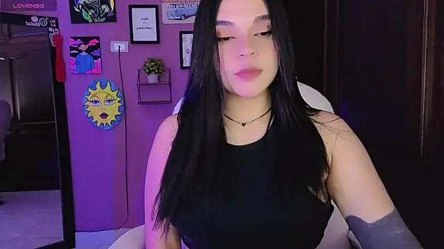 Snapshot of Veronica_111 chatting on October 2025 02:24:02 AM Veronica 111 online show from October 2025 02:24:02 AM