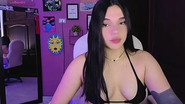 Snapshot of Veronica_111 chatting on October 2025 12:55:02 AM Veronica 111 online show from October 2025 12:55:02 AM