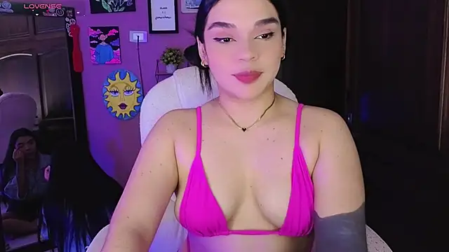 Snapshot of Veronica_111 chatting on October 2025 05:20:01 AM Veronica 111 online show from October 2025 05:20:01 AM