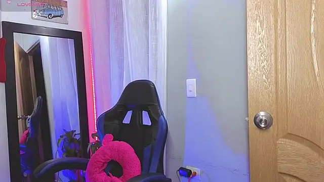 Veronica 111 online show from March 2026 03:57:01 AM