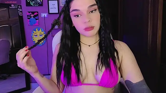Snapshot of Veronica_111 chatting on September 2025 07:08:02 AM Veronica 111 online show from September 2025 07:08:02 AM