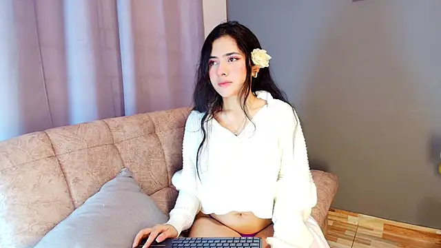 Snapshot of adara_johnson__ chatting on September 2025 11:45:02 AM adara johnson online show from September 2025 11:45:02 AM