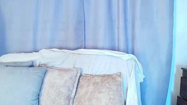 Snapshot of adara_johnson__ chatting on November 2025 11:48:01 AM adara johnson online show from November 2025 11:48:01 AM