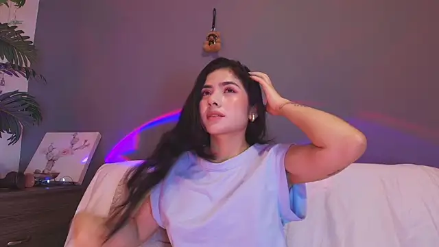 adara johnson   online show from May 2026 11:46:01 AM