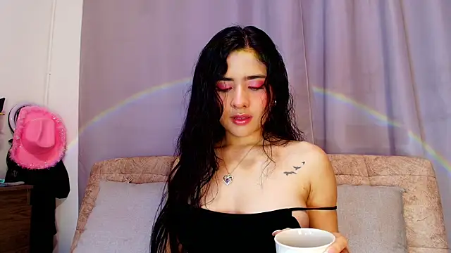 Snapshot of adara_johnson__ chatting on October 2025 11:44:01 AM adara johnson online show from October 2025 11:44:01 AM