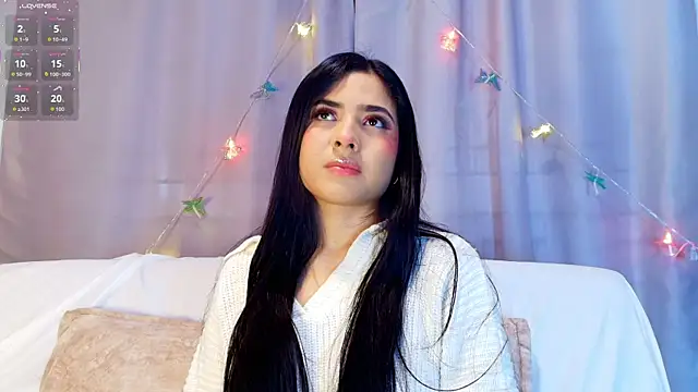 Snapshot of adara_johnson__ chatting on December 2025 12:04:02 PM adara johnson online show from December 2025 12:04:02 PM