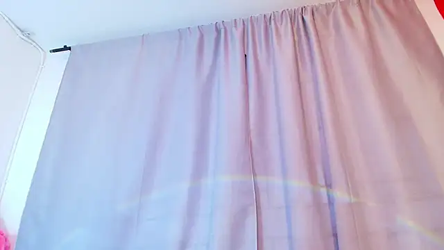 Snapshot of adara_johnson__ chatting on October 2025 11:46:02 AM adara johnson online show from October 2025 11:46:02 AM