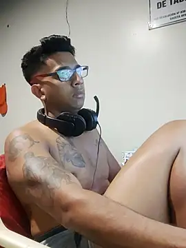 FitGeorge online show from November 2025 09:36:02 AM