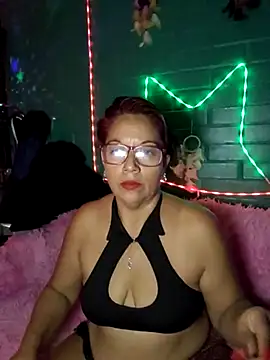 TRISH MILF online show from March 2025 01:02:02 AM